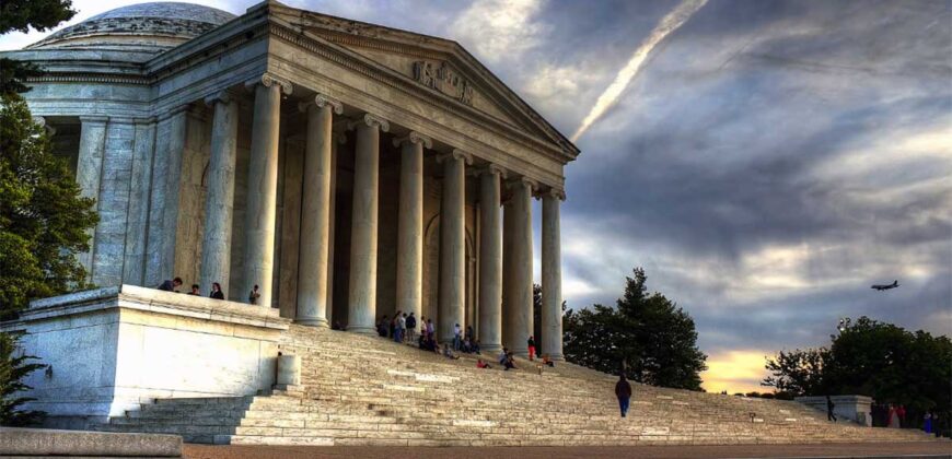 فيلا الهملة – مسبح وملعب تنس